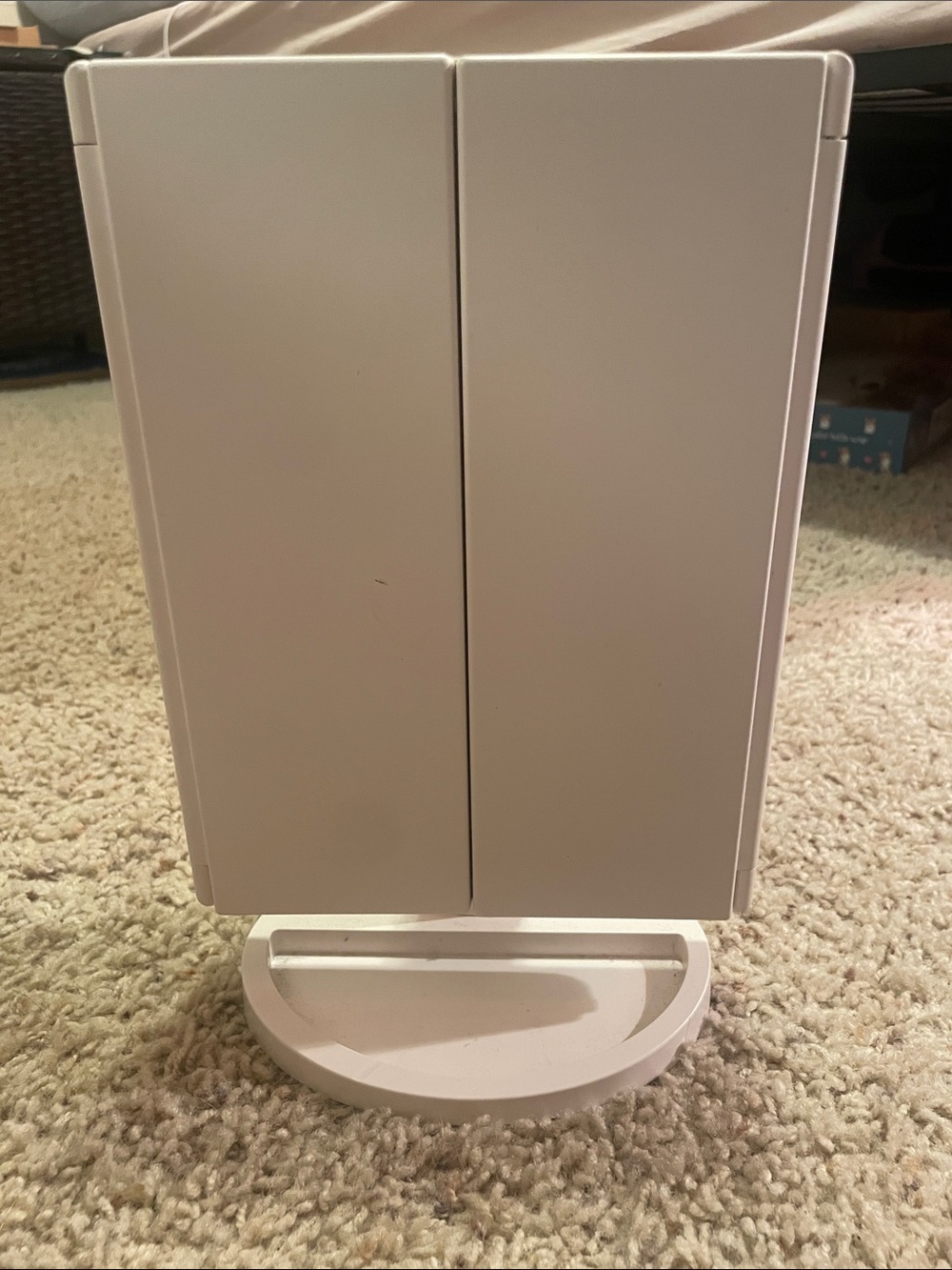 Tri-Fold Lighted Vanity Mirror in White